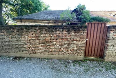 ULTRACENTRAL ORADEA - casa de vanzare - 1