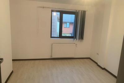 Vilă P+1+M – 3 camere + mansardă multifuncțională | Curte, parcare - 11