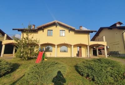 Casă cu 5 camere cu Teren 564 Mp în Gai