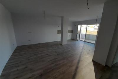 Apartament cu 2 camere decomandat în Iris