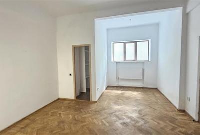 Piata M.Kogalniceanu-Plevnei, apartament 3 camere spatios,  pretabil firma, acce - 3