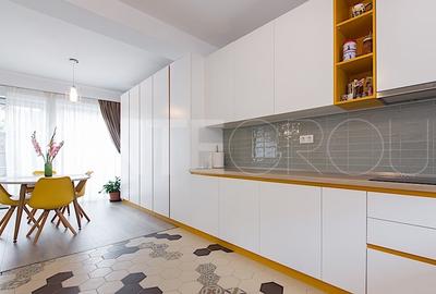 Casă cu 4 camere cu Teren 200 Mp în Central