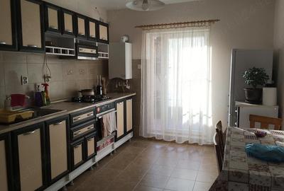 Casă cu 2 camere cu Teren 1640 Mp în Central - 7