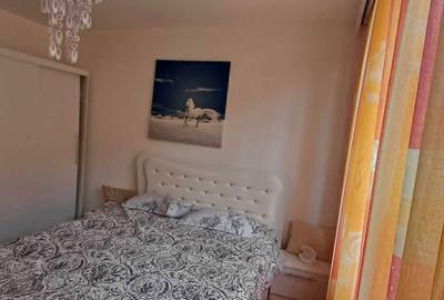Apartament cu 4 camere decomandat în Central - 3