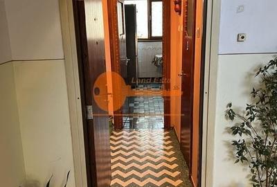 3 camere Gorjului ( 1979- 500 m metrou ) - 3