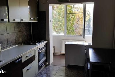 Apartament cu 3 camere decomandat, mobilat în Berceni - 4