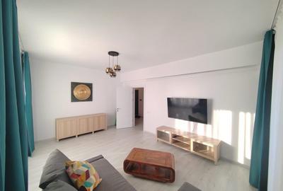 Apartament cu 4 camere decomandat în Titan - 17