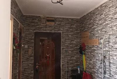 Apartament cu 3 camere semidecomandat, mobilat în Păcii - 4
