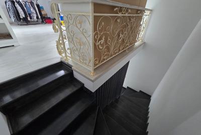 Duplex P+E+M ,suprafata teren 350mp,amprenta 102mp,construita 306mp,utilata/mob - 27