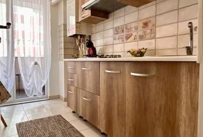 Apartament cu 2 camere decomandat, mobilat în Kamsas - 3