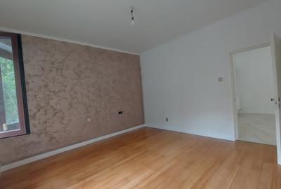TINERETULUI SINCAI, vanzare 3 camere, parter vila, amenajate LUX - 3