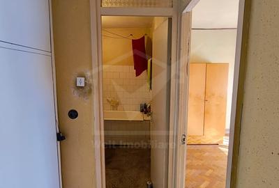 Apartament cu 4 camere + 2 balcoane, 82 mp, Manastur, etaj 1 - 8