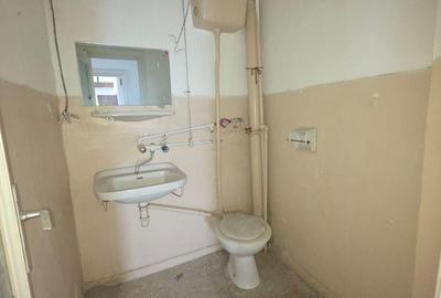 Apartament cu 3 camere decomandat în Central - 4