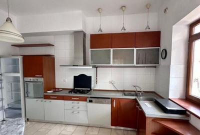 Casa situata in zona COICIU - 3