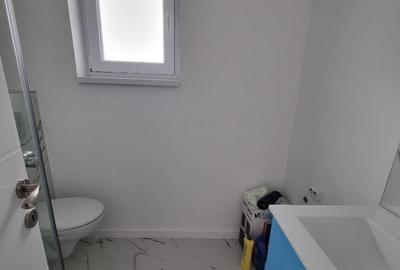 Casă cu 3 camere cu Teren 185 Mp în Berceni