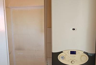 Apartament cu 3 camere decomandat în Pod - 8