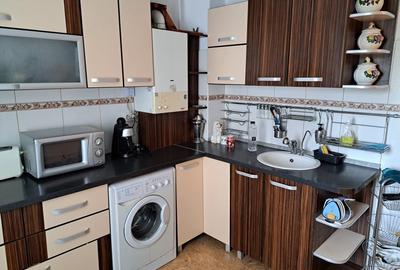 Inchiriez apartament 2 camere, decomandat, Tg. Mures, Unirii - 5