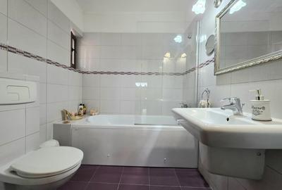 Vila de vanzare - Mamaia Nord, la doar 100 m de plaja - 16