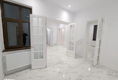 Casă cu 4 camere cu Canalizare în Eminescu - 10