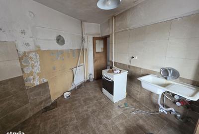 Apartament cu 3 camere decomandat în Giulești - 11