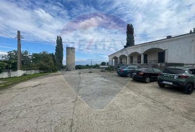 Spațiu industrial, de 1,252 mp, în Jariștea - 10