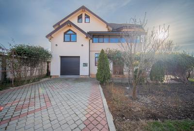 Casă cu 6 camere cu Canalizare în Pipera