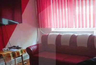 Apartament de vanzare, cu 2 camere, 62 mp, zona Podgoria - 2