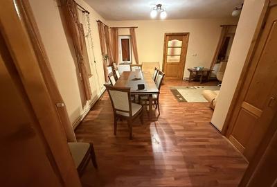 Casă cu 4 camere în Exterior Vest - 3