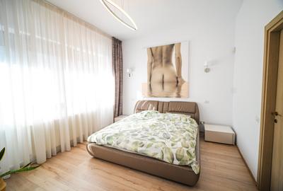 VILA 6 CAMERE MOBILATA SI UTILATA - PISCINA - CORBEANCA - COMISION 0% - 12