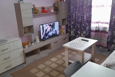 Apartament cu 4 camere semidecomandat în Central - 3