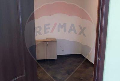 Spa?iu comercial Traiav Vuia - 150mp - 6