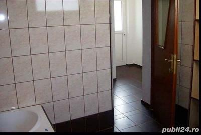 Casă cu 8 camere în Pache Protopopescu - 2