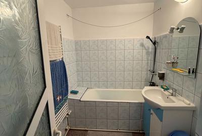 Apartament cu 2 camere decomandat în Central - 7