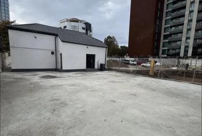 Spațiu comercial, de 96 mp, în Capitol - 2