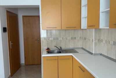 Garsonieră deosebită în inima Scheiului, Brașov – clădire renovată recent! Garsonieră deosebită în inima Scheiului, Brașov – clădire renovată recent! - 5