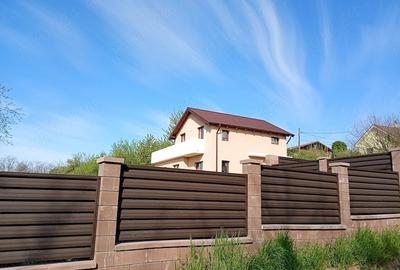 Casă cu Teren 760 Mp în Central - 9