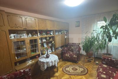 Casa de vanzare 5 camere + dependente - 11