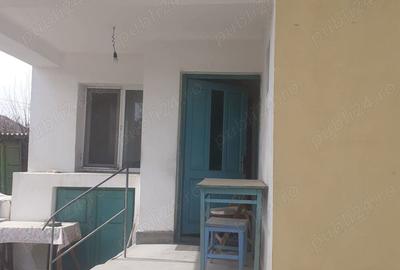 Casă cu 2 camere în Balș - 1