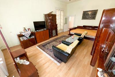 Casă cu 5 camere cu Teren 990 Mp în Central - 12