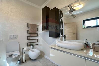 Casă de vânzare 300mp, Șendreni I Galati– liniște și rafinament - 15