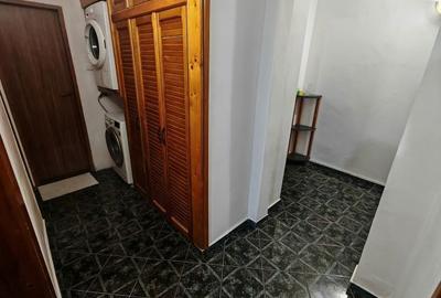 Apartament cu 3 camere decomandat în Mofleni - 1