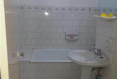 Apartament 2 camere decomandat et 3, Lipovei - 6