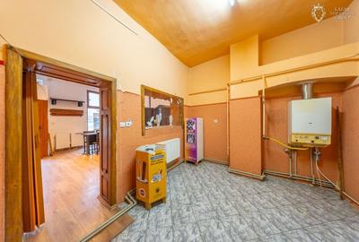 Proprietate speciala cu potential in inima Aradului - 13