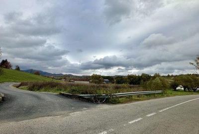 Teren de 3749 mp, în Bratca - 1