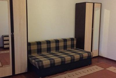 Lacul Tei bloc 1984 DECOMANDAT doua grupuri sanitare etajul 4/8 - 2