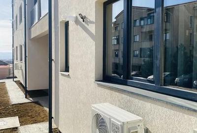 Galata- 2 Camere Decomandat - Bloc Nou - 3