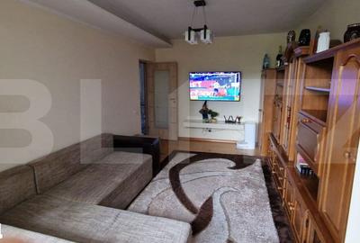 Apartament cu 3 camere decomandat în Micro 1 - 6