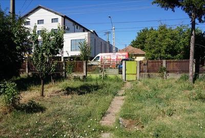 Teren stradal cu casa veche in Podari - toate utilitatile - 5