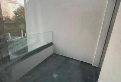 Casă cu 4 camere cu Teren 208 Mp în Central - 15