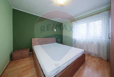 Apartament 3 camere de inchiriat - Tractorul, Str. Gloriei nr. 12 - 5
